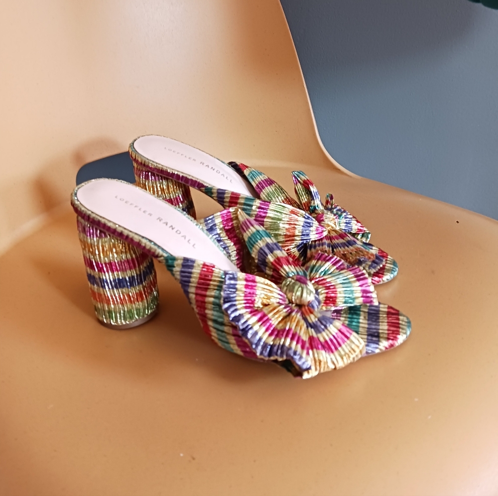 Loeffler Randall Emilia Rainbow Penny Knot Metalic Sandals Size 8